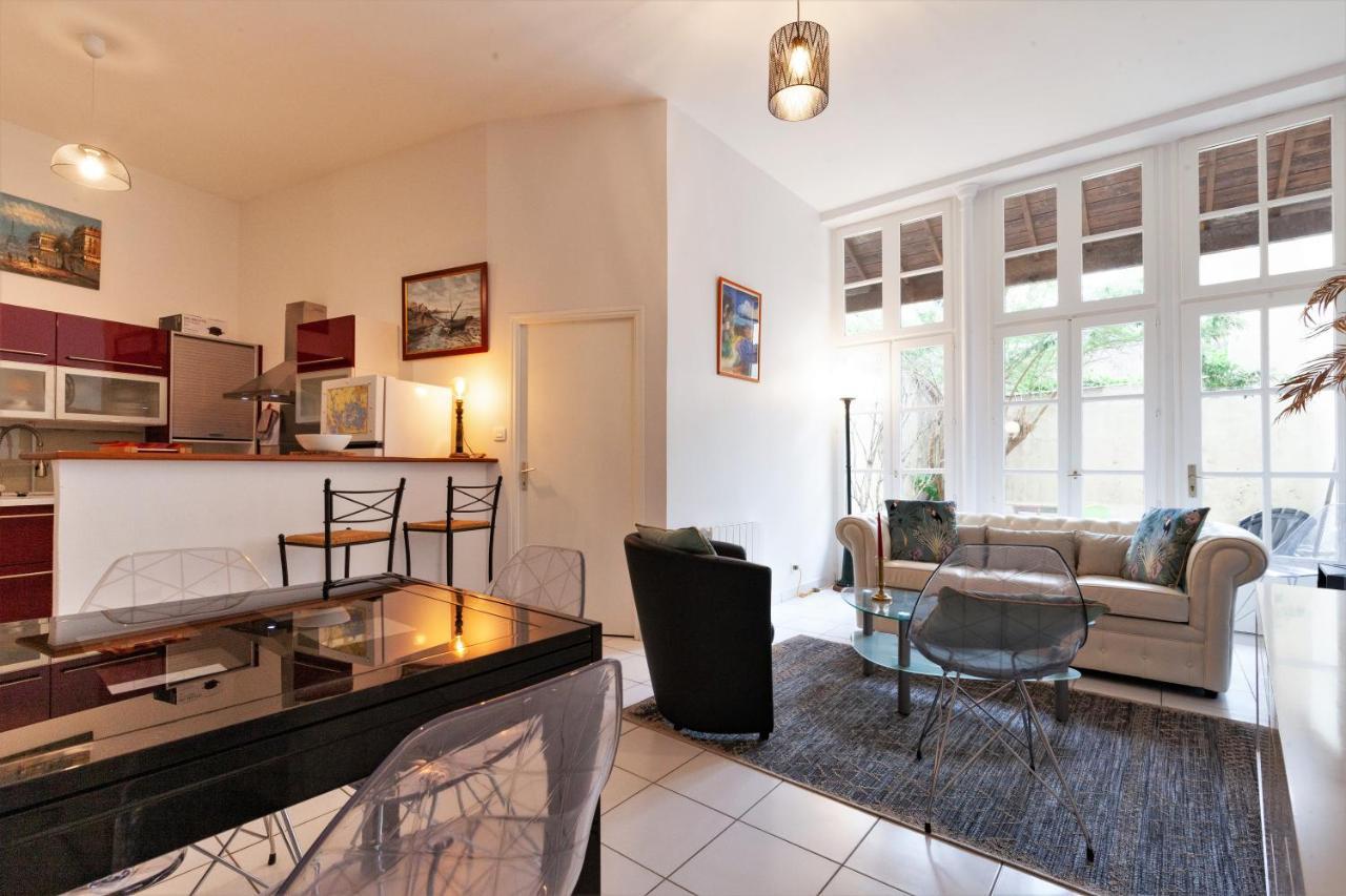 Le Patio - Hypercentre - Cour Au Calme - Wifi Apartment Ван Екстериор снимка