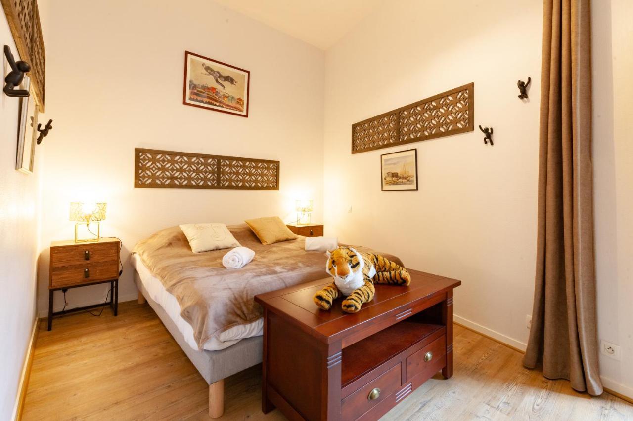 Le Patio - Hypercentre - Cour Au Calme - Wifi Apartment Ван Екстериор снимка