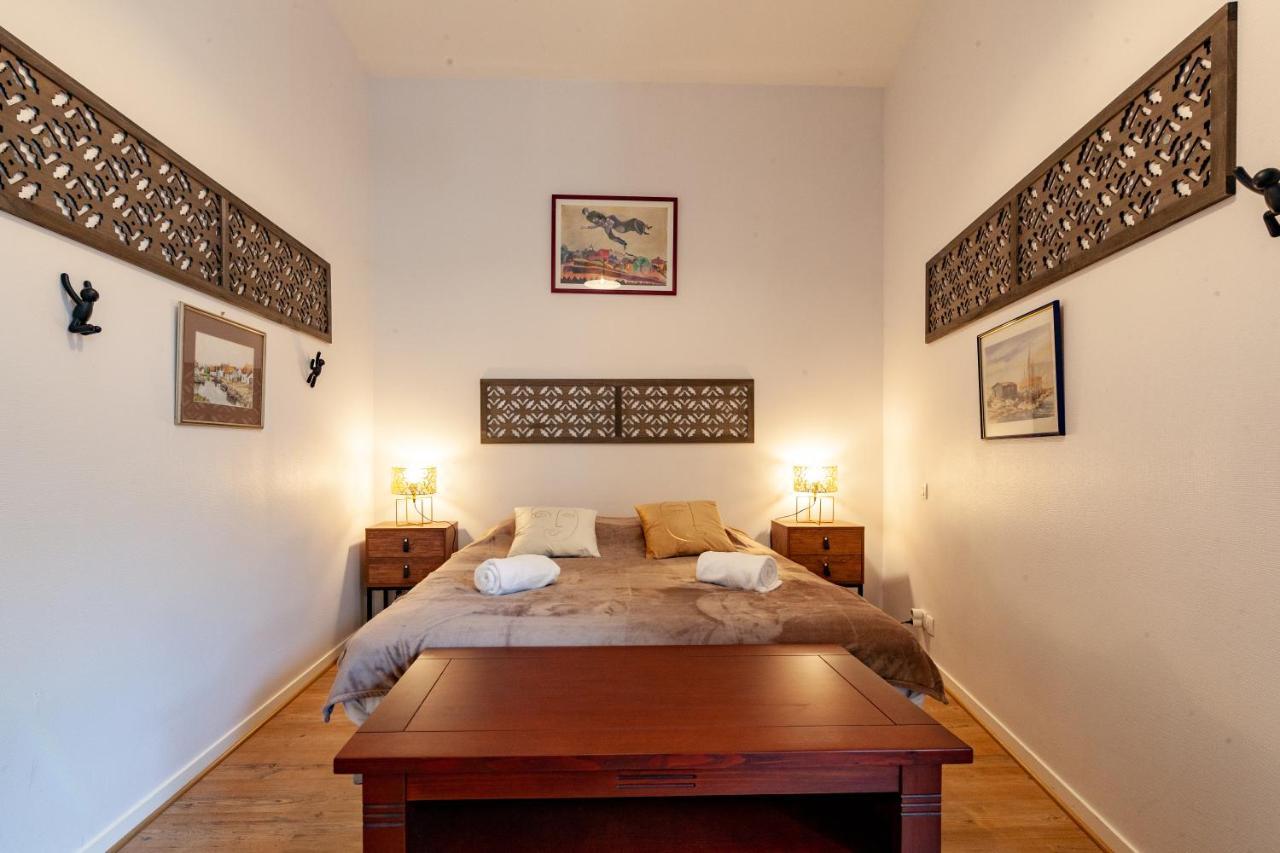 Le Patio - Hypercentre - Cour Au Calme - Wifi Apartment Ван Екстериор снимка
