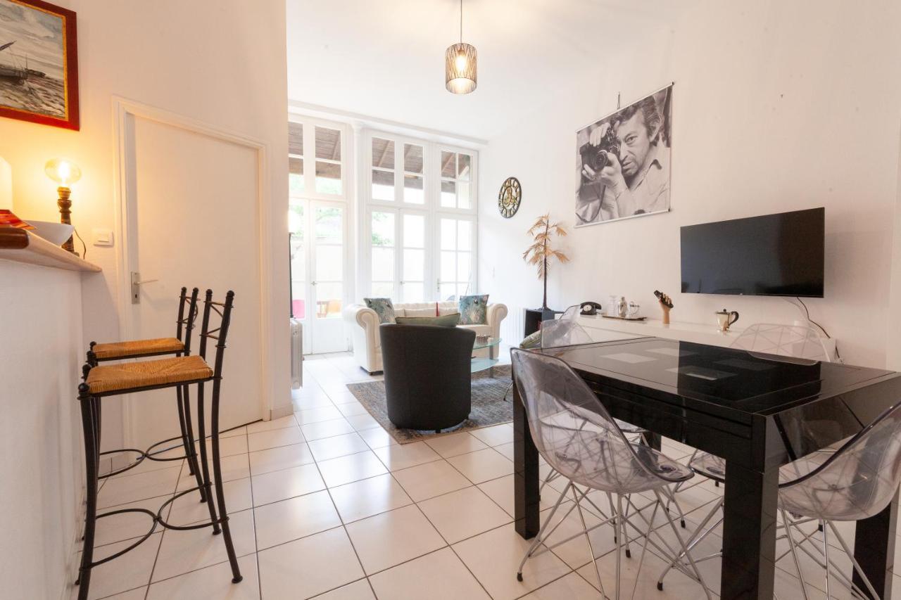 Le Patio - Hypercentre - Cour Au Calme - Wifi Apartment Ван Екстериор снимка
